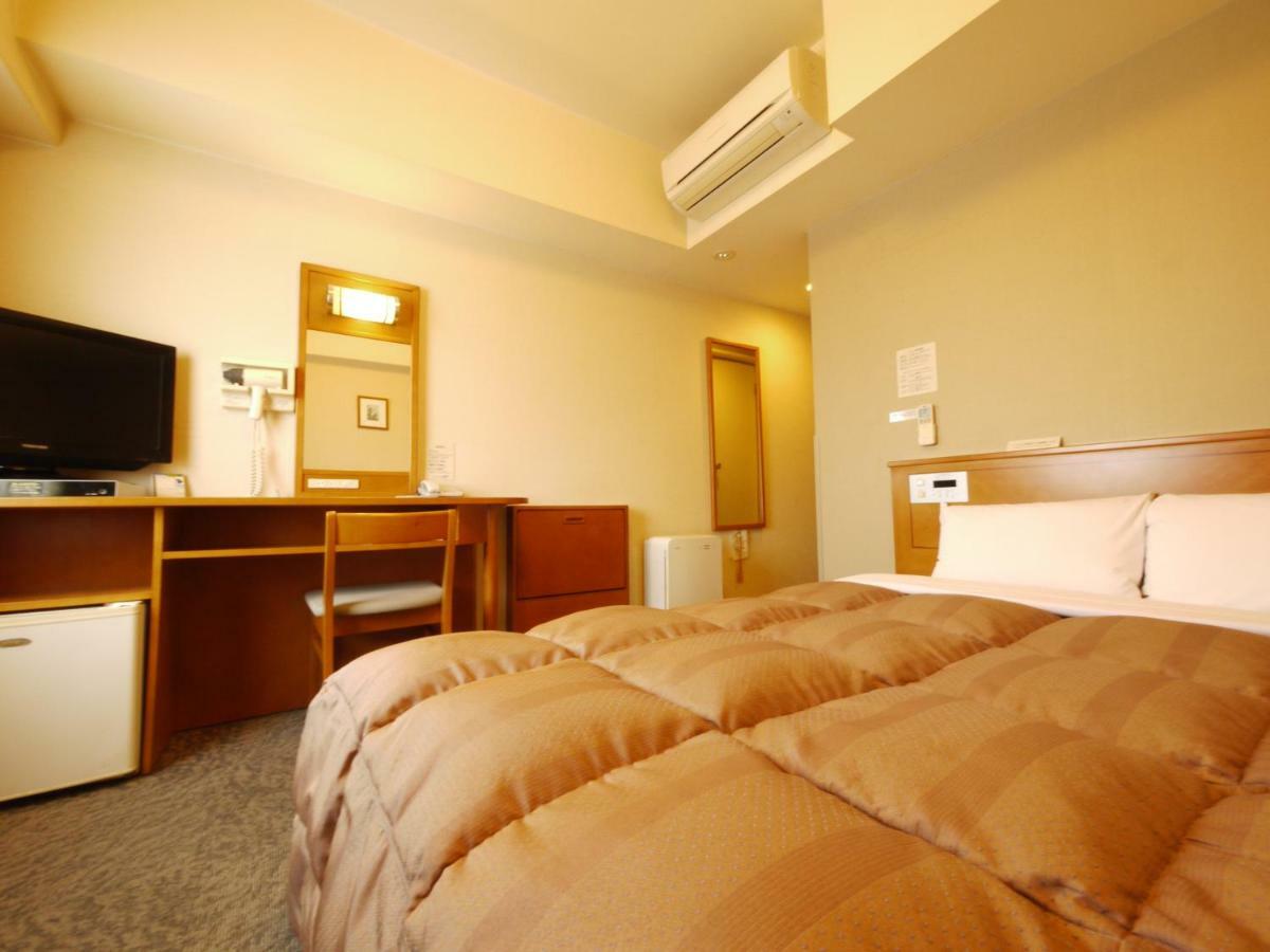 Hotel Route-Inn Fukaya Ekimae Exterior foto